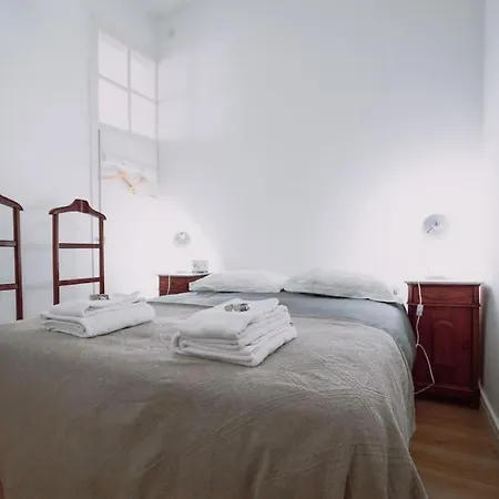 Lägenhet A Sua Pequena Casa Perto De Santos Art District *