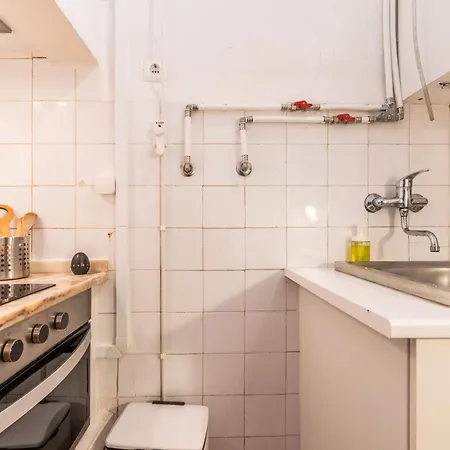 A Sua Pequena Casa Perto De Santos Art District * Lisboa