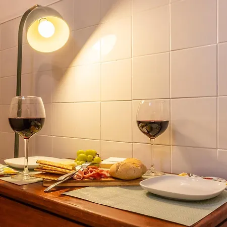 Διαμέρισμα A Sua Pequena Casa Perto De Santos Art District *